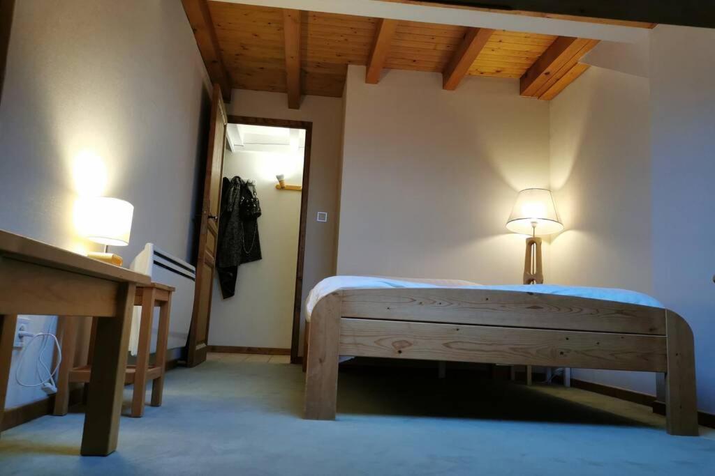 Ferienwohnung Ravissant Appart Proche Suisse Et Pistes De Ski Familiales Les Fourgs Exterior foto